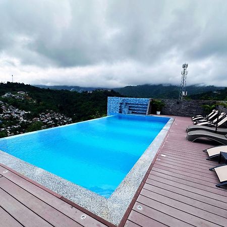 Hotel Hayat Sky Towers Cebu Stadt Exterior foto